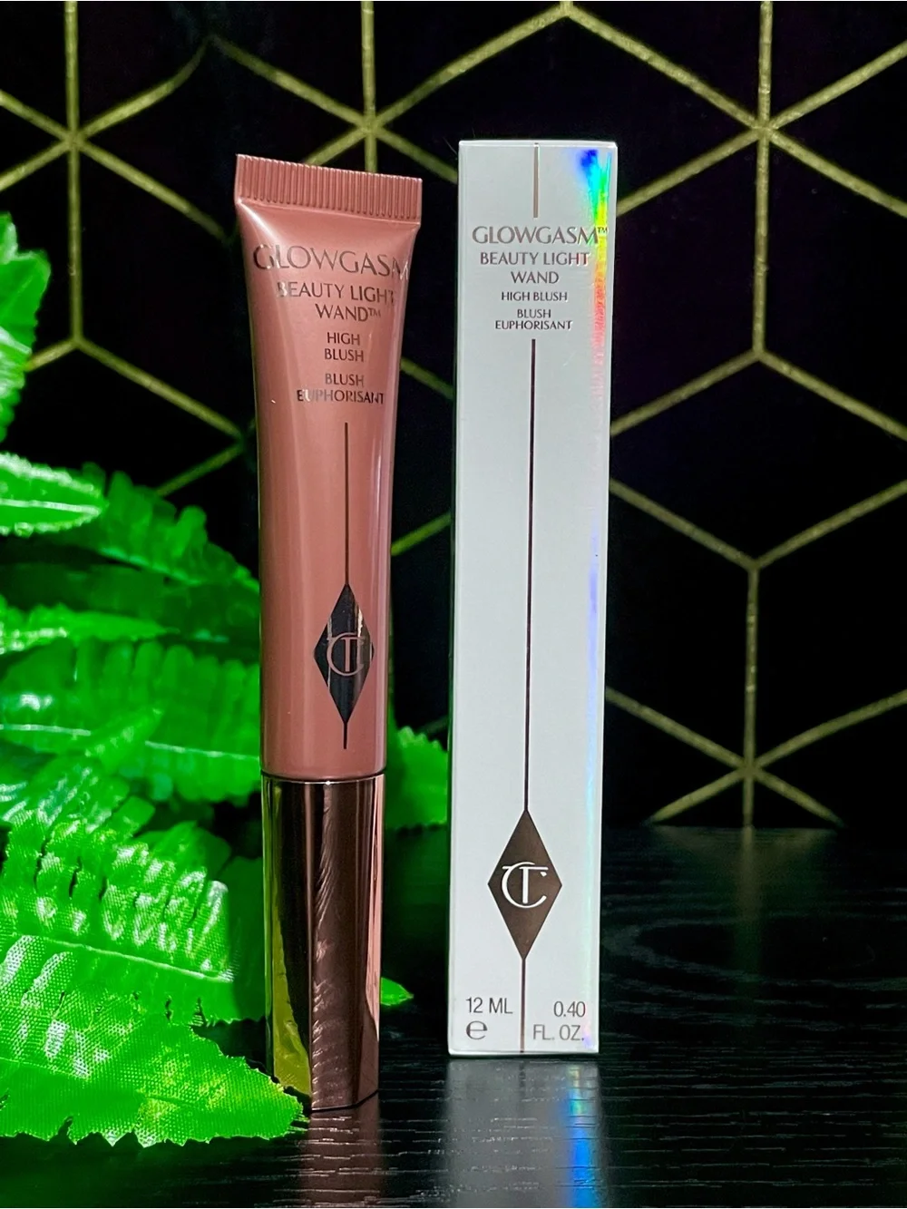 Charlotte Tilbury Glowgasm Beauty Light Wand - Shade Pinkgasm